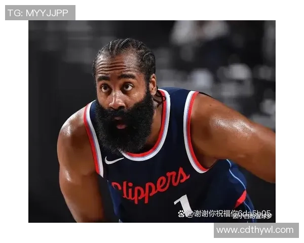 场均26.5分仍遭针对！哈登会是下一个脱离快船的人吗？